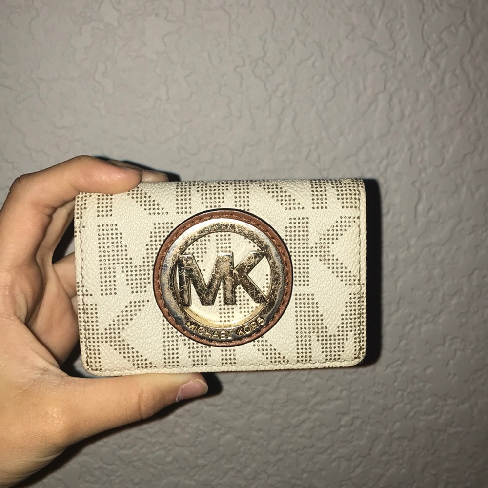 Micheal Kors wallet